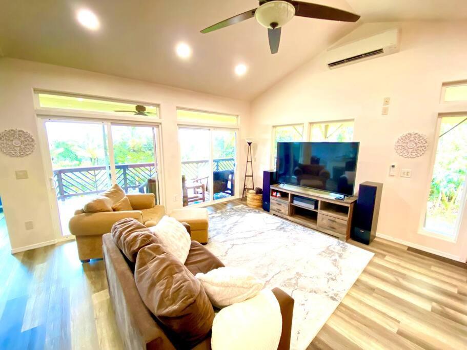 The Honomu House - Gorgeous, Spacious 4Bd2Ba Home Near Waterfalls And Hilo, Sleeps 12! Bagian luar foto