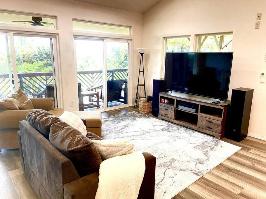 The Honomu House - Gorgeous, Spacious 4Bd2Ba Home Near Waterfalls And Hilo, Sleeps 12! Bagian luar foto